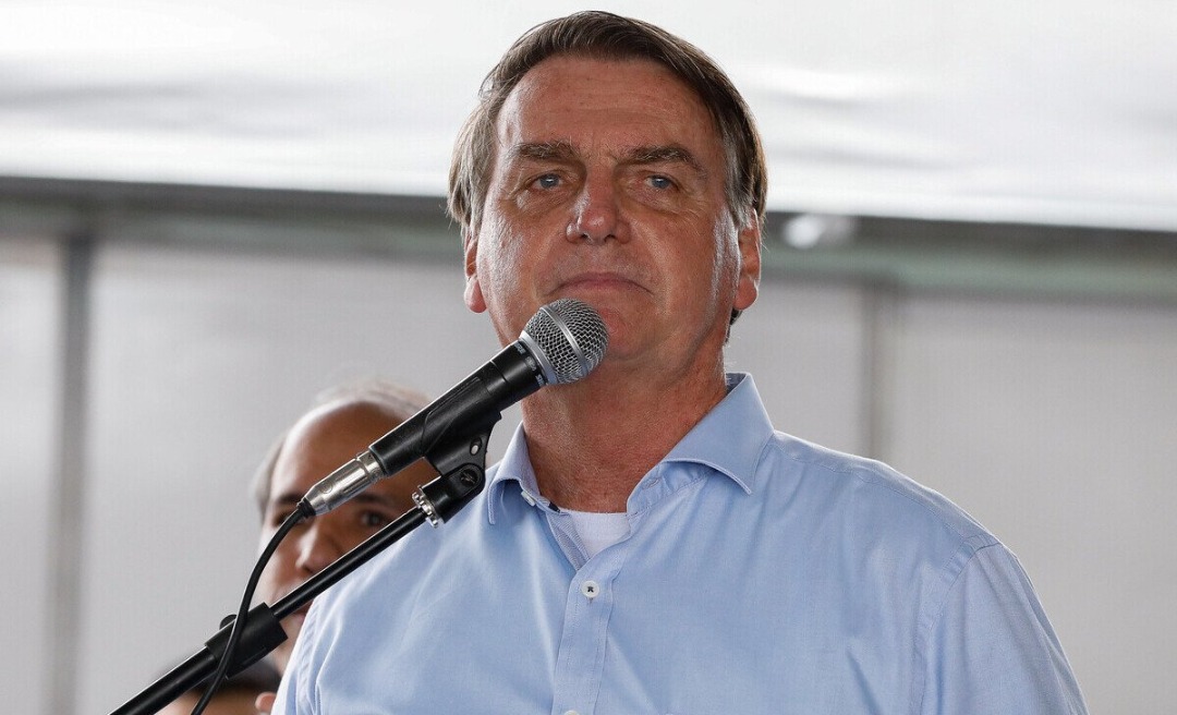 Bolsonaro publica vídeo de caminhoneiro agradecendo a ele pela construção da ponte do Madeira e confirma presença em inauguração
